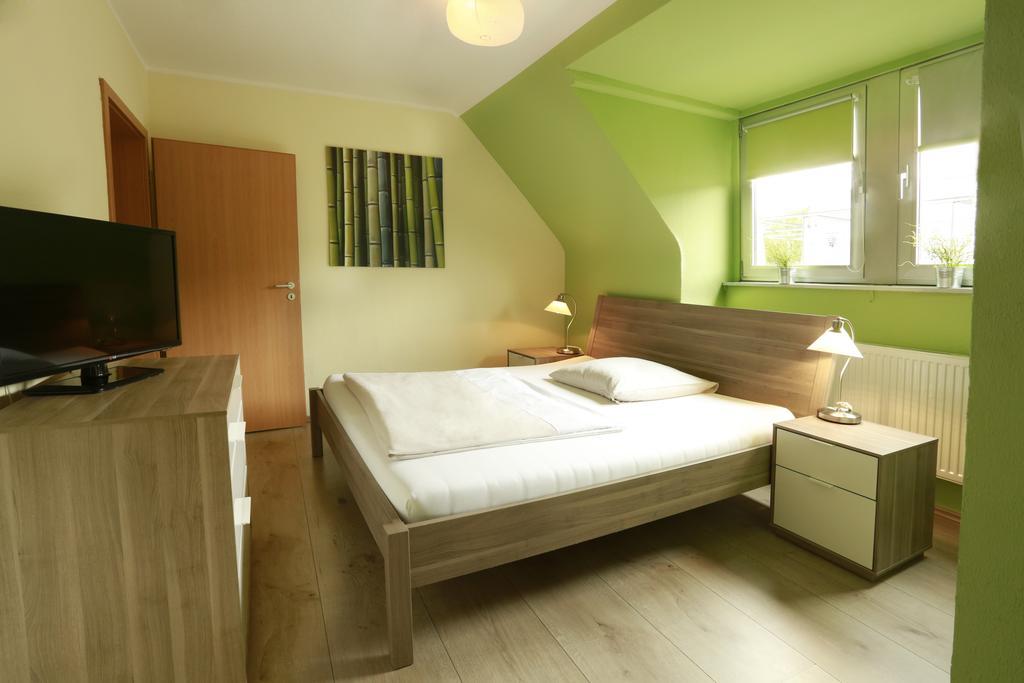 Stadthotel Juelich - Hotelwohnungen Bagian luar foto